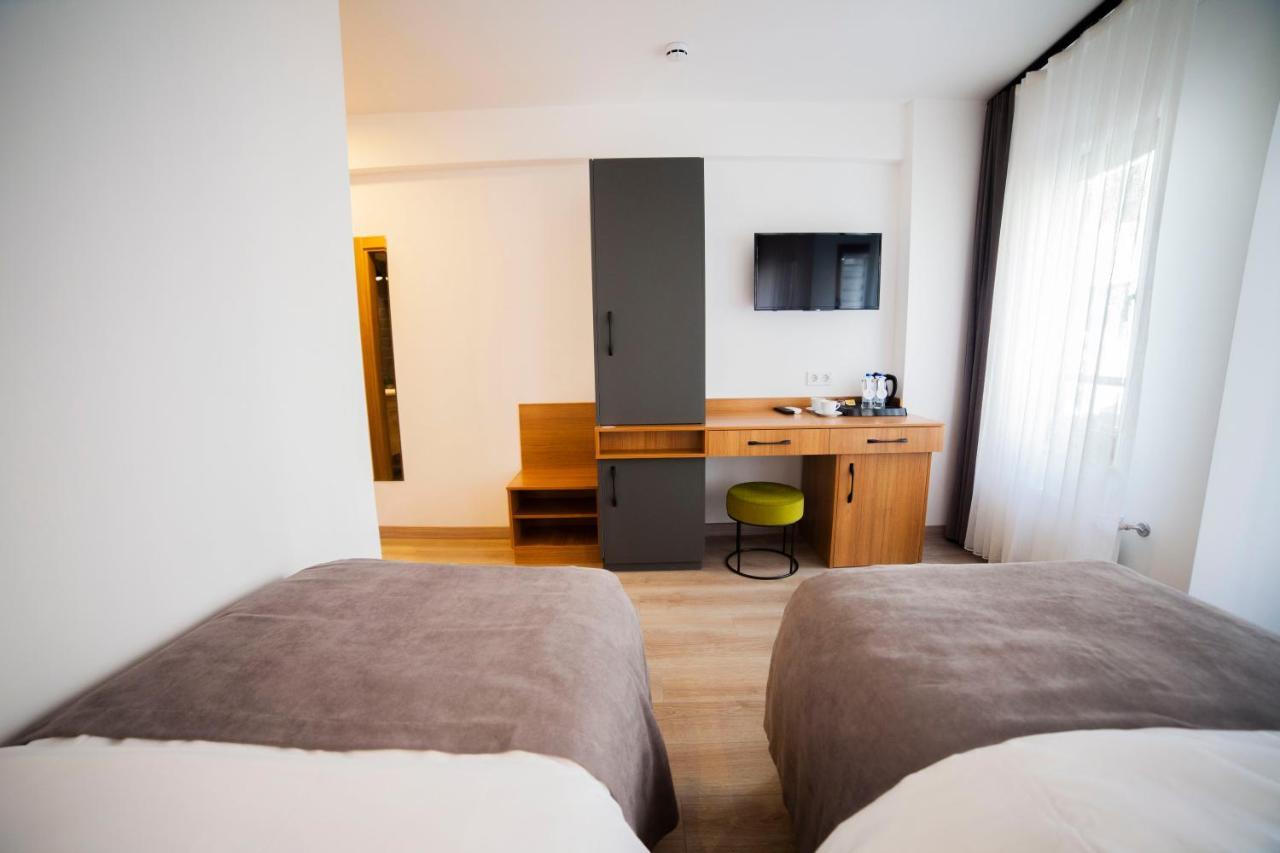 Set Oezer Hotel Canakkale Bagian luar foto