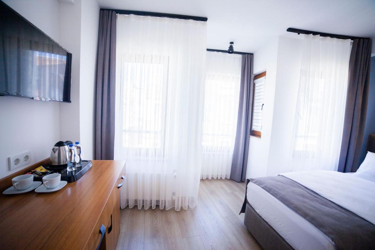 Set Oezer Hotel Canakkale Bagian luar foto