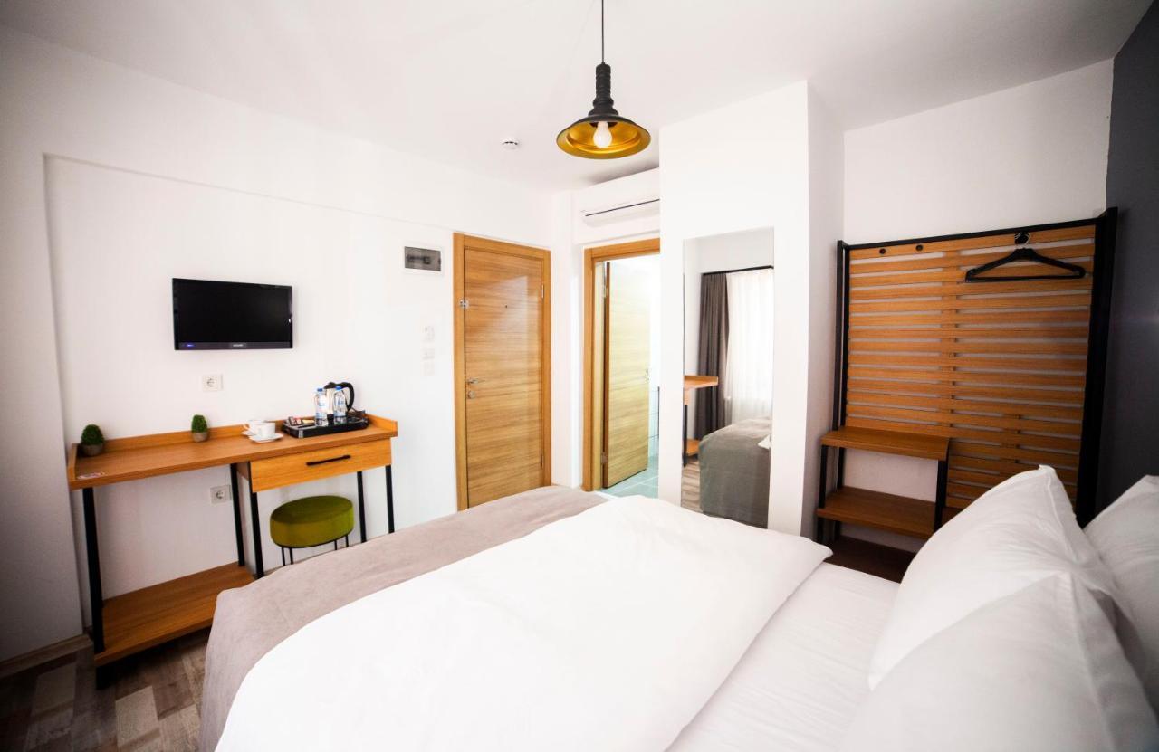Set Oezer Hotel Canakkale Bagian luar foto